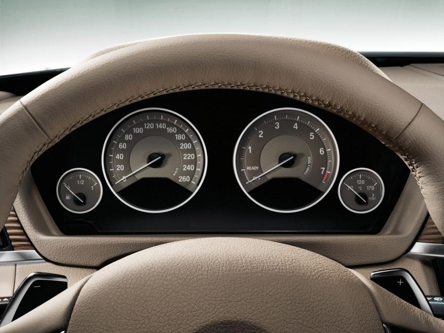  BMW 3-Series 2012 года  (фото 73 из 191)